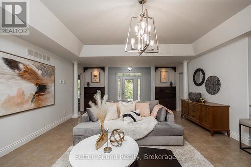 Primary Entrance - 505556 Grey Road 1 Road, Georgian Bluffs, ON - Indoor Photo Showing Living Room