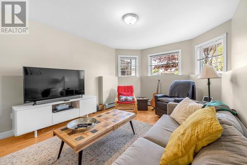 42 Mainsail Drive, Topsail, NL - Indoor Photo Showing Living Room