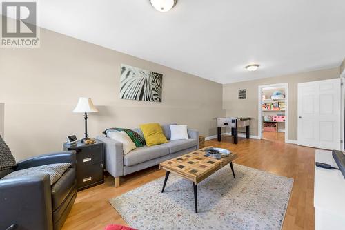 42 Mainsail Drive, Topsail, NL - Indoor Photo Showing Living Room