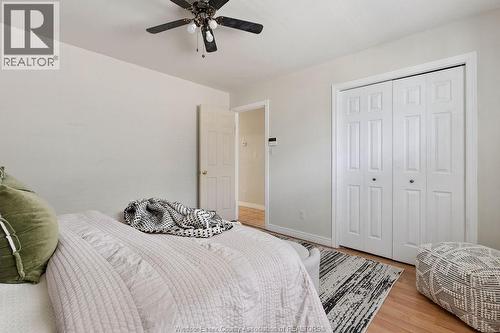 1544 Imperial Crescent, Windsor, ON - Indoor Photo Showing Bedroom