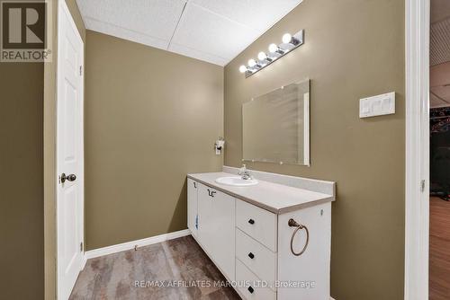 185 Dominion Street N, North Glengarry, ON - Indoor Photo Showing Bathroom