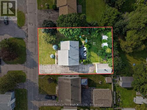 Lot lines are estimated - 185 Dominion Street N, North Glengarry, ON - Outdoor