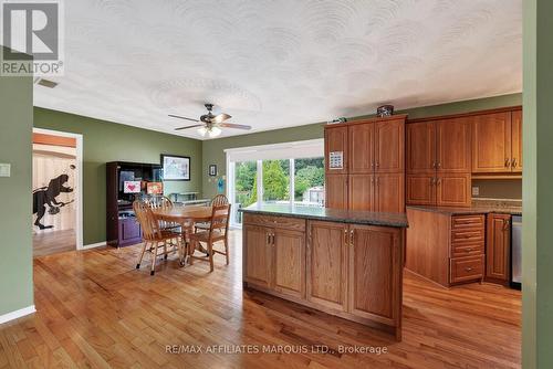185 Dominion Street N, North Glengarry, ON - Indoor Photo Showing Other Room