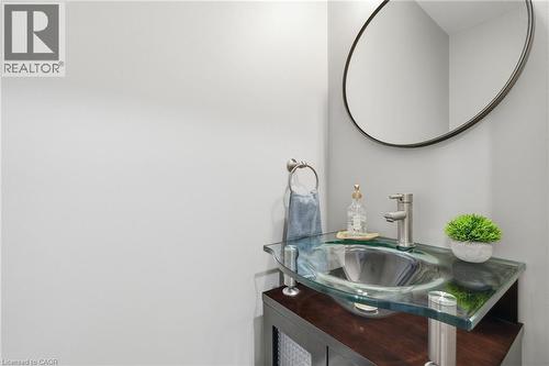 35 Culotta Drive, Waterdown, ON - Indoor Photo Showing Other Room