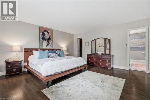 35 Culotta Drive, Waterdown, ON - Indoor Photo Showing Bedroom