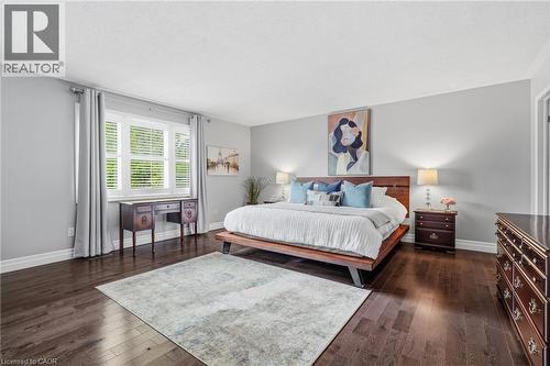 35 Culotta Drive, Waterdown, ON - Indoor Photo Showing Bedroom