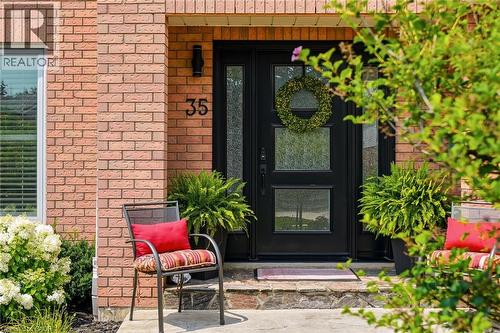 35 Culotta Drive, Waterdown, ON - Outdoor With Deck Patio Veranda