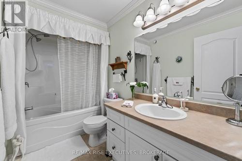 113 Ellesmeer Avenue, Kingston (City Northwest), ON - Indoor Photo Showing Bathroom