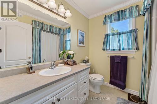 113 Ellesmeer Avenue, Kingston (City Northwest), ON - Indoor Photo Showing Bathroom