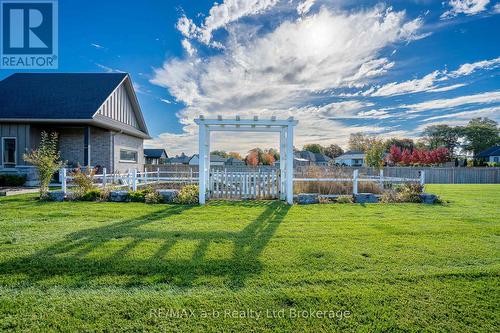 60 August Crescent, Norwich (Otterville), ON - Outdoor