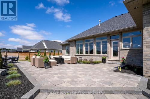 60 August Crescent, Norwich (Otterville), ON - Outdoor