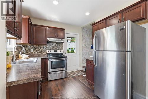 1585 Pillette, Windsor, ON - Indoor Photo Showing Kitchen With Double Sink
