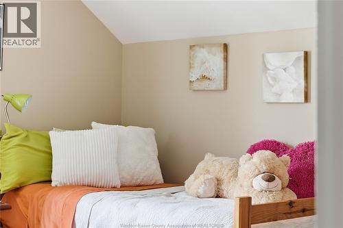 1585 Pillette, Windsor, ON - Indoor Photo Showing Bedroom