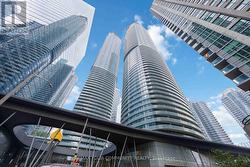 5102 - 12 YORK STREET S Toronto, ON M5J 2Z2