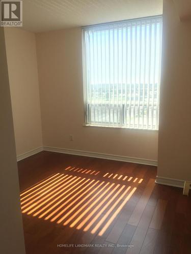 639 - 68 Corporate Drive, Toronto, ON - Indoor Photo Showing Other Room