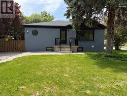 BASEMENT - 4 KEATS AVENUE Halton Hills, ON L7G 1T4