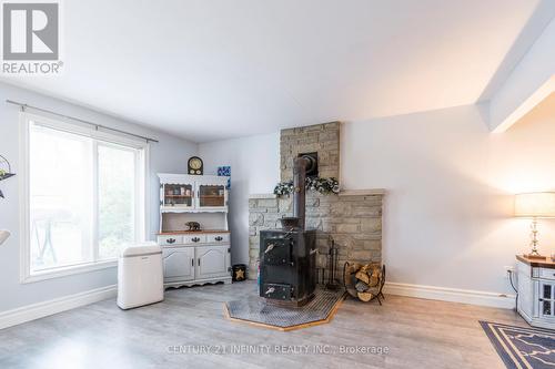 460 Pigden Road, Madoc, ON - Indoor With Fireplace