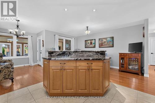 9 Hartwood Crescent, Greater Napanee (Greater Napanee), ON - Indoor