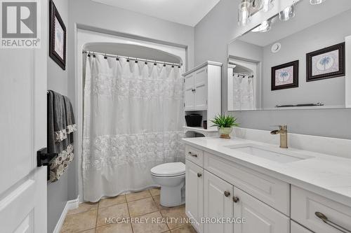 9 Hartwood Crescent, Greater Napanee (Greater Napanee), ON - Indoor Photo Showing Bathroom
