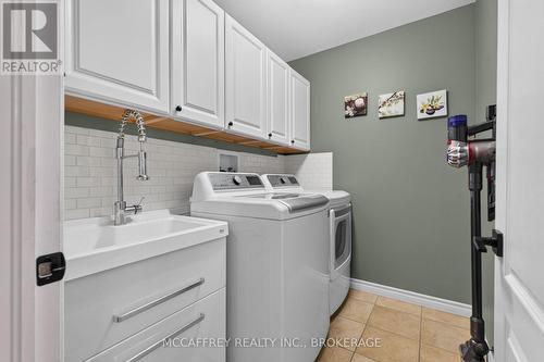 9 Hartwood Crescent, Greater Napanee (Greater Napanee), ON - Indoor Photo Showing Laundry Room