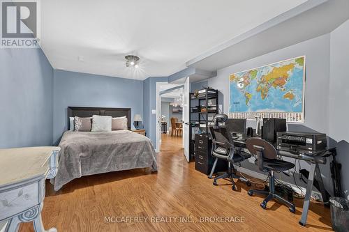 9 Hartwood Crescent, Greater Napanee (Greater Napanee), ON - Indoor Photo Showing Bedroom