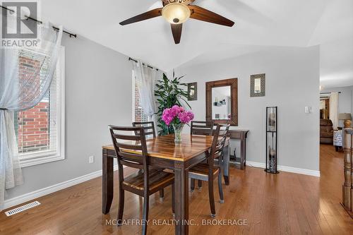 9 Hartwood Crescent, Greater Napanee (Greater Napanee), ON - Indoor Photo Showing Dining Room