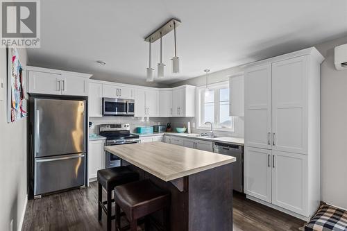 72 Maurice Putt Crescent, St John'S, NL - Indoor Photo Showing Kitchen With Stainless Steel Kitchen