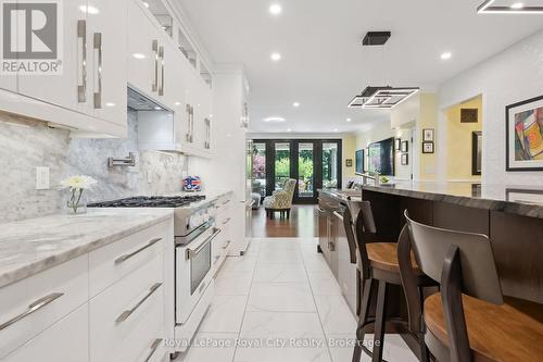 Nothing but the best--Barzotti and Bluestar - 33 Edgehill Drive, Guelph (Exhibition Park), ON - Indoor Photo Showing Kitchen With Upgraded Kitchen