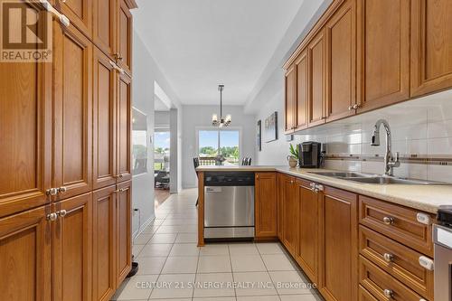 966 Torovin Private, Ottawa, ON - Indoor Photo Showing Kitchen With Double Sink