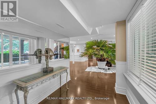 384 Kennedy Street W, Aurora, ON - Indoor Photo Showing Other Room