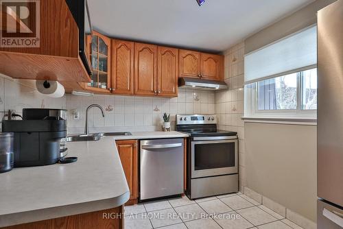 74 - 100 Darras Court, Brampton, ON - Indoor Photo Showing Kitchen With Double Sink