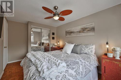 74 - 100 Darras Court, Brampton, ON - Indoor Photo Showing Bedroom