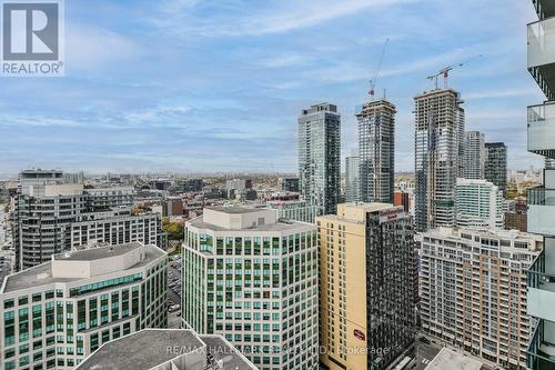 2712 - 300 FRONT STREET W , Toronto, Ontario M5V 0E9 3