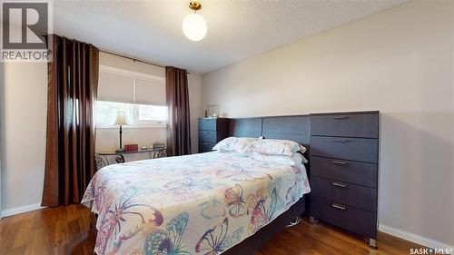 131 Wells Street, Regina, SK - Indoor Photo Showing Bedroom