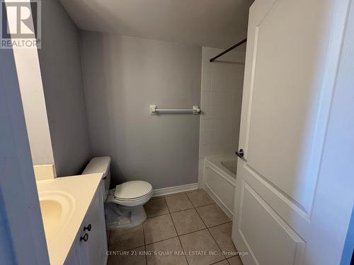 2006 - 17 Barberry Place, Toronto, ON - Indoor Photo Showing Bathroom