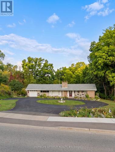 400 Maple Avenue, Halton Hills, ON - Outdoor