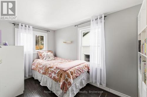 40 Smith Street, Port Hope, ON - Indoor Photo Showing Bedroom