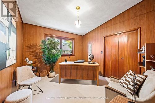 2 Churchill Street, Kingston (Central City West), ON - Indoor