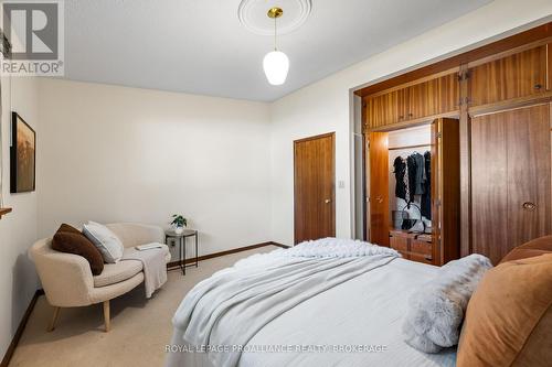 2 Churchill Street, Kingston (Central City West), ON - Indoor Photo Showing Bedroom