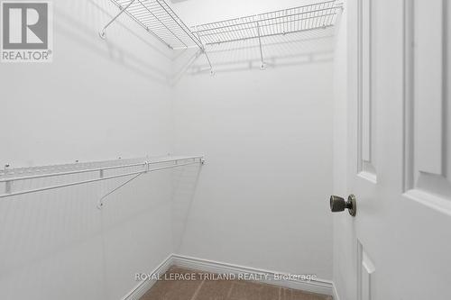 25 - 5 Cadeau Terrace, London South (South B), ON - Indoor With Storage