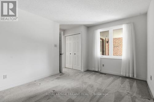 25 - 5 Cadeau Terrace, London South (South B), ON - Indoor Photo Showing Other Room