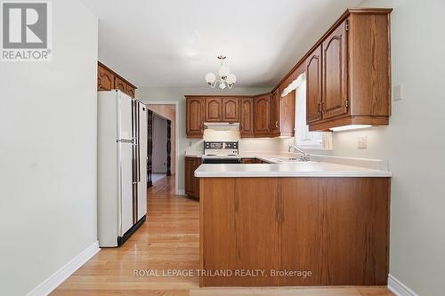 25 - 5 Cadeau Terrace, London South (South B), ON - Indoor Photo Showing Kitchen