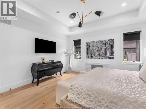 293 Xavier Circle, Lakeshore, ON - Indoor Photo Showing Bedroom
