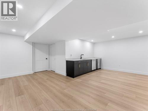 293 Xavier Circle, Lakeshore, ON - Indoor