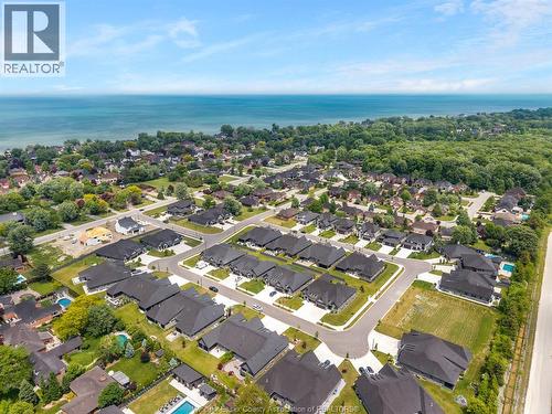 293 Xavier Circle, Lakeshore, ON - Outdoor With Body Of Water With View