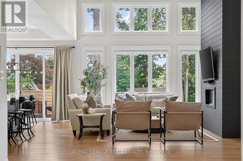 View of backyard with mature trees - 10 B Brigade Avenue, Ottawa, ON - Indoor