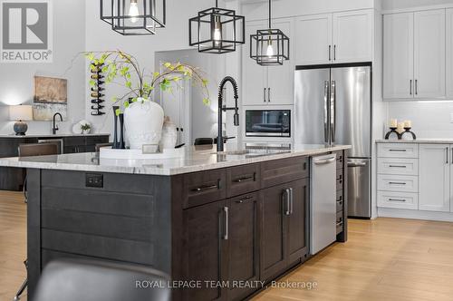 Great kitchen work space - 10 B Brigade Avenue, Ottawa, ON - Indoor Photo Showing Kitchen With Upgraded Kitchen