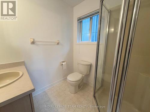 16 Fairview Crescent, Arnprior, ON - Indoor Photo Showing Bathroom