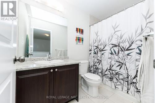7794 White Pine Crescent, Niagara Falls (Brown), ON - Indoor Photo Showing Bathroom