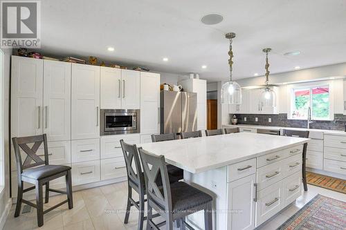 1572 Laughlin Falls Road, Severn, ON - Indoor